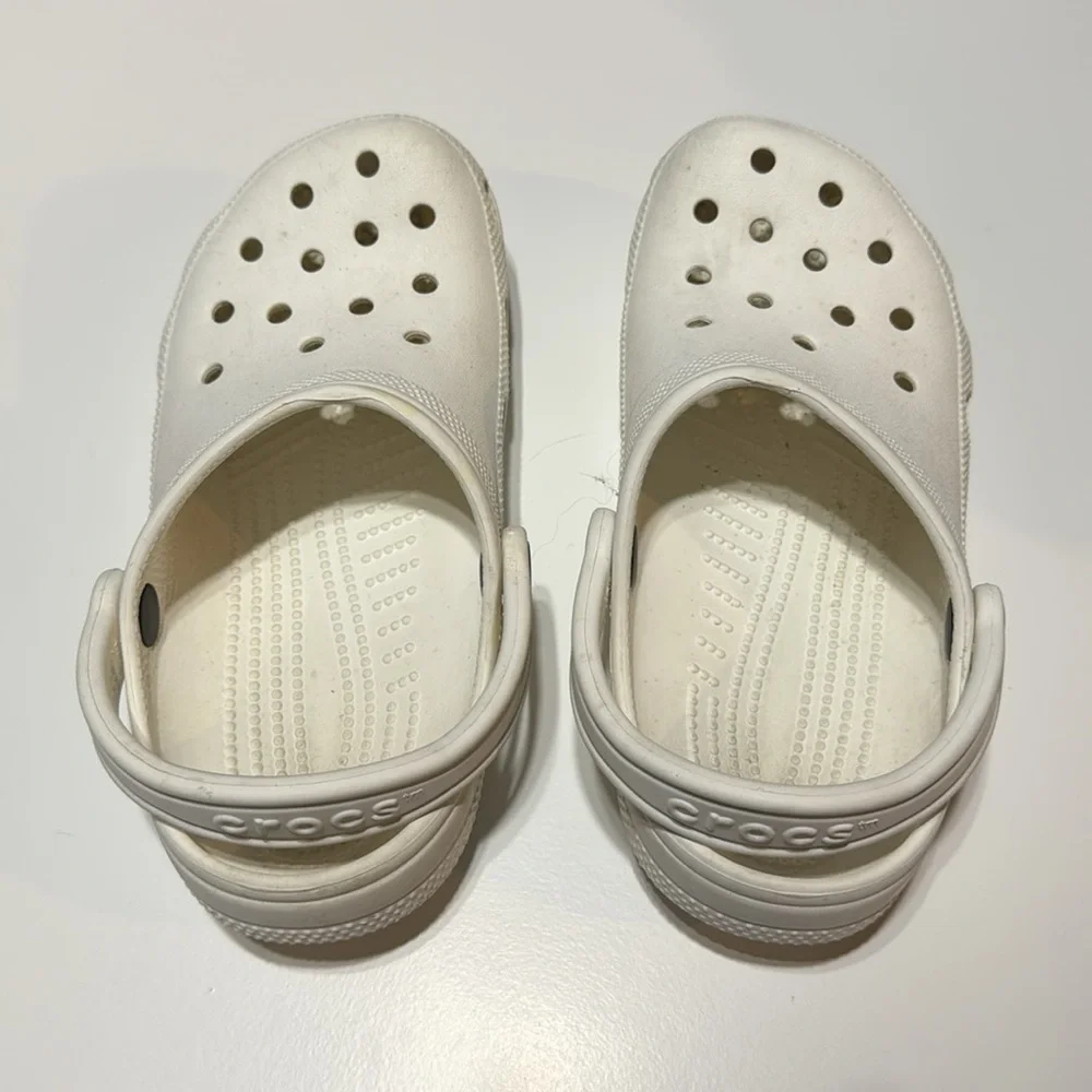 Crocs  Kids' Classic Clog Unisex-child Clog Sz 6